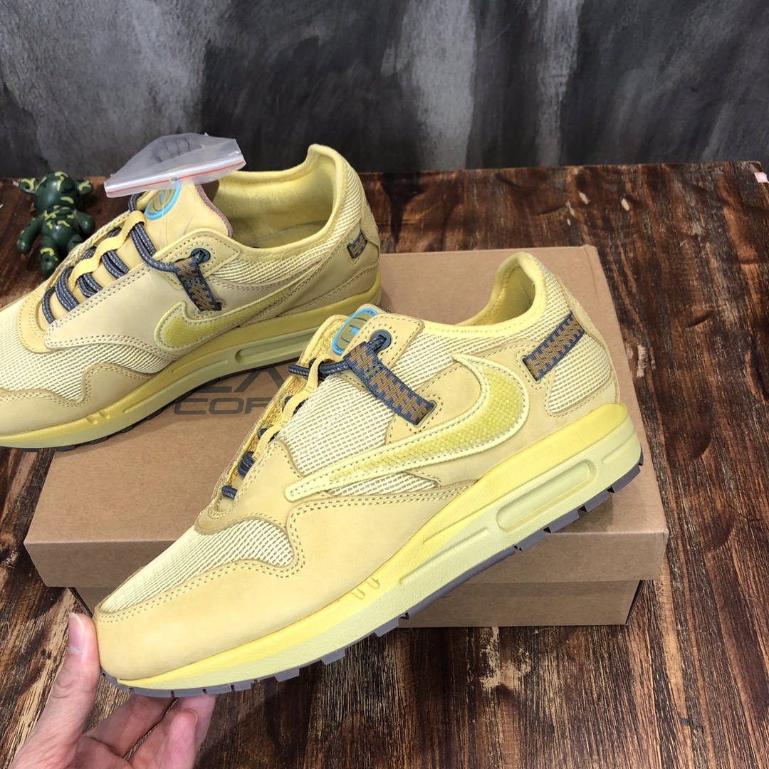 Nike × Travis Scott Sneaker Air Max 1 in Yellow