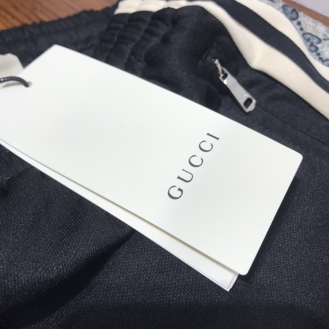GUCCI classic GG ribbon
 shorts