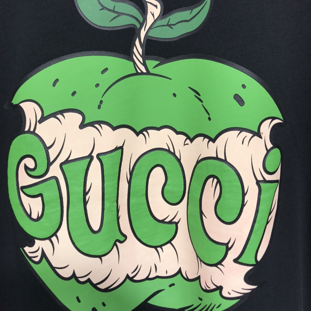 GUCCI 21SS Printing Green apple T-shirt