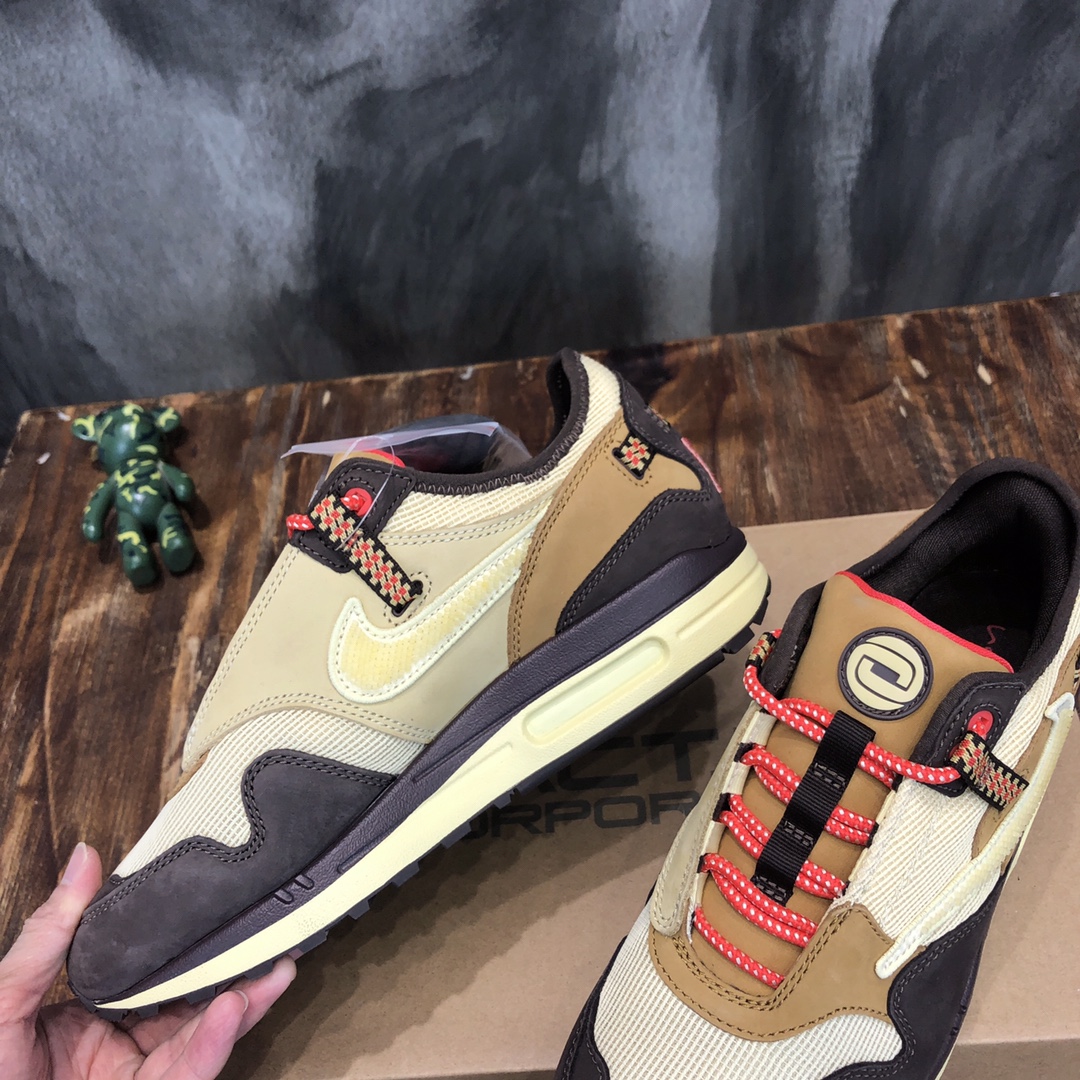 Nike × Travis Scott Sneaker Air Max 1 in Brown