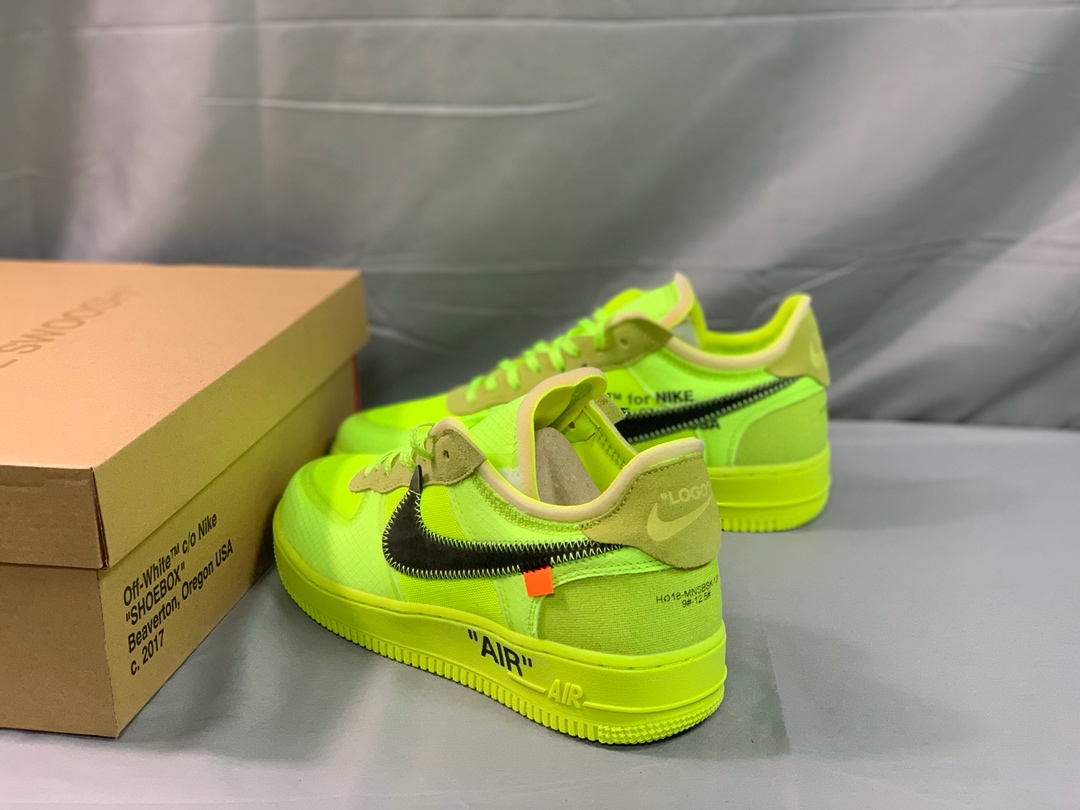 Nike x Off-White Sneaker Air Force 1 in Yellow