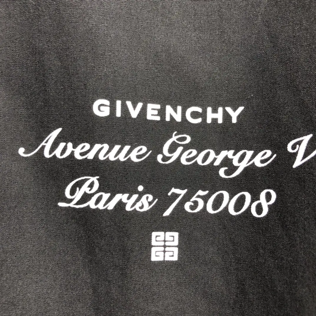 GIVENCHY 2022ss new fashion shirt in black