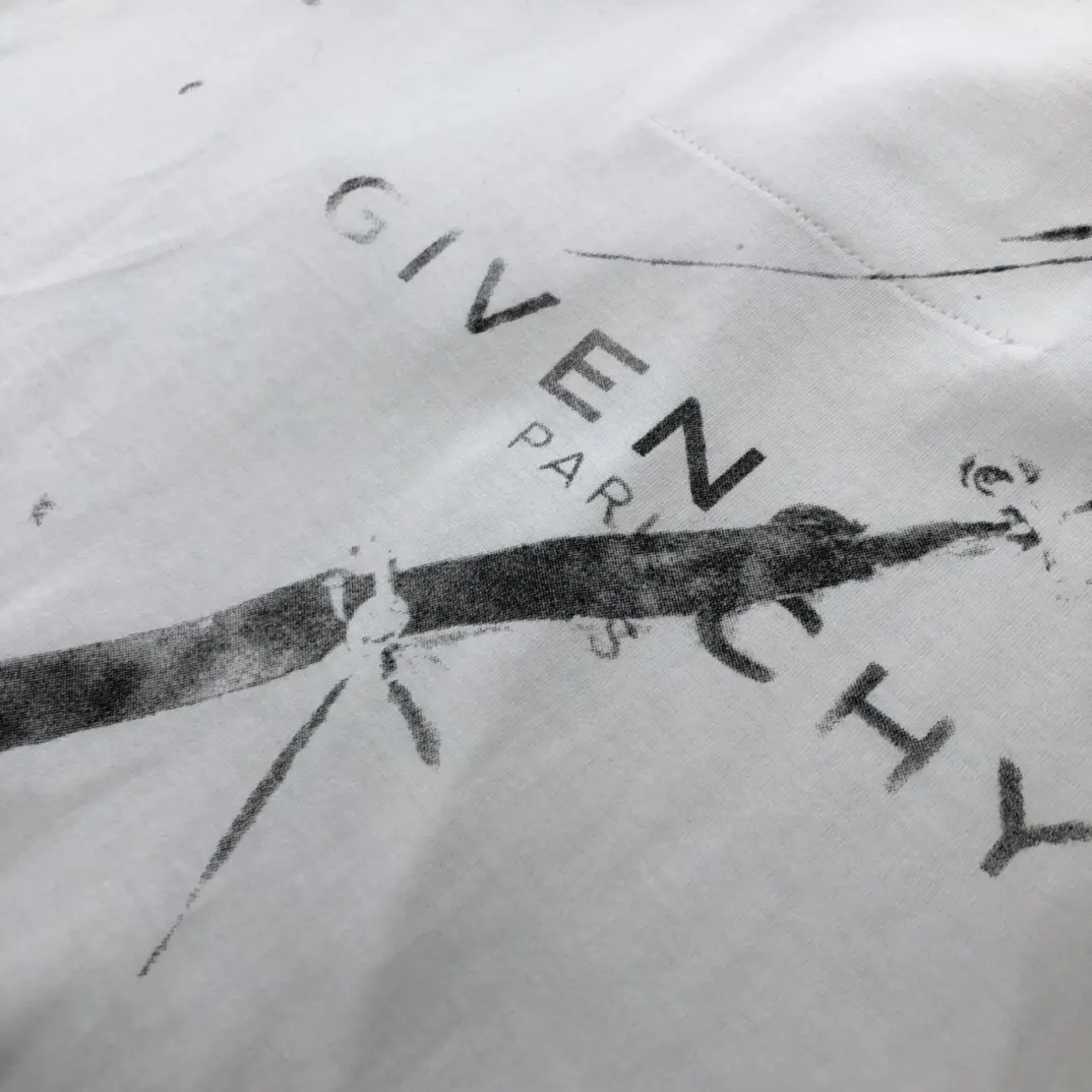 GIVENCHY 2022SS new arrival T-shirt in white