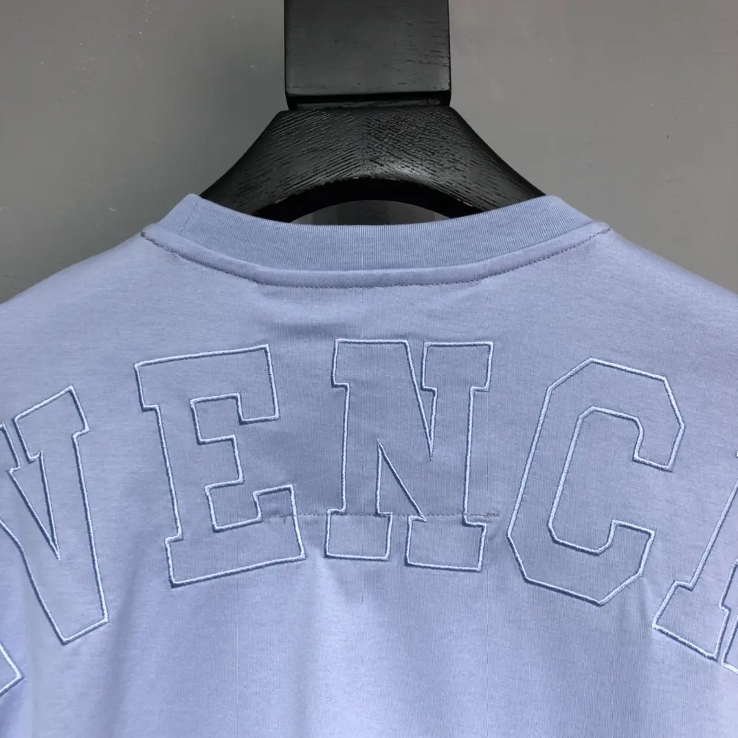 GIVENCHY 2022SS new arrival T-shirt in blue