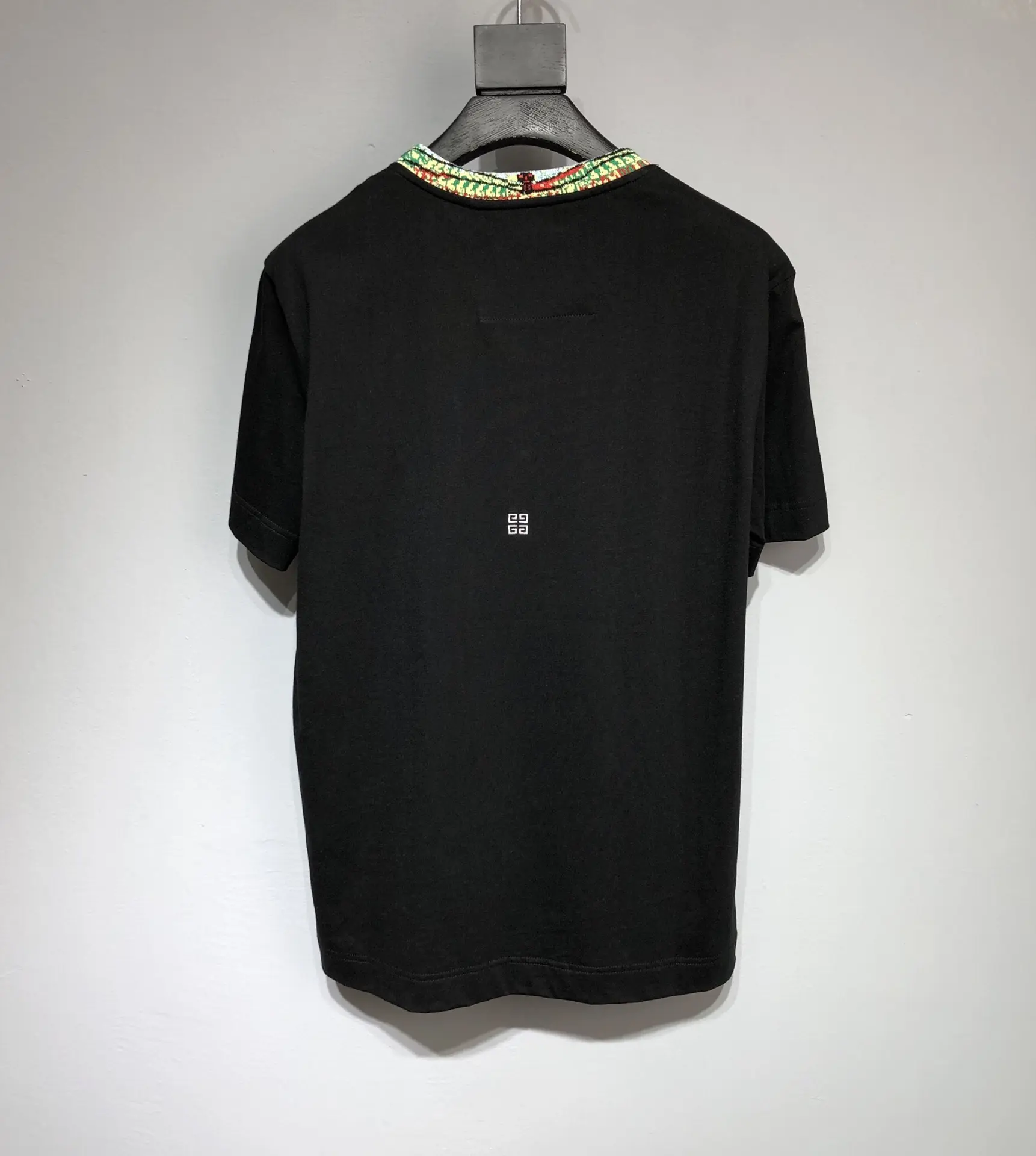 GIVENCHY 2022SS new arrival T-shirt in black