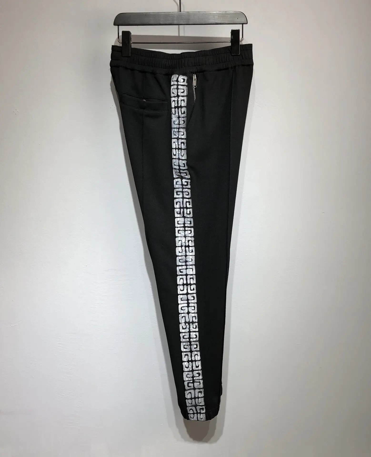 GIVENCHY 2022SS fashion trousers in black