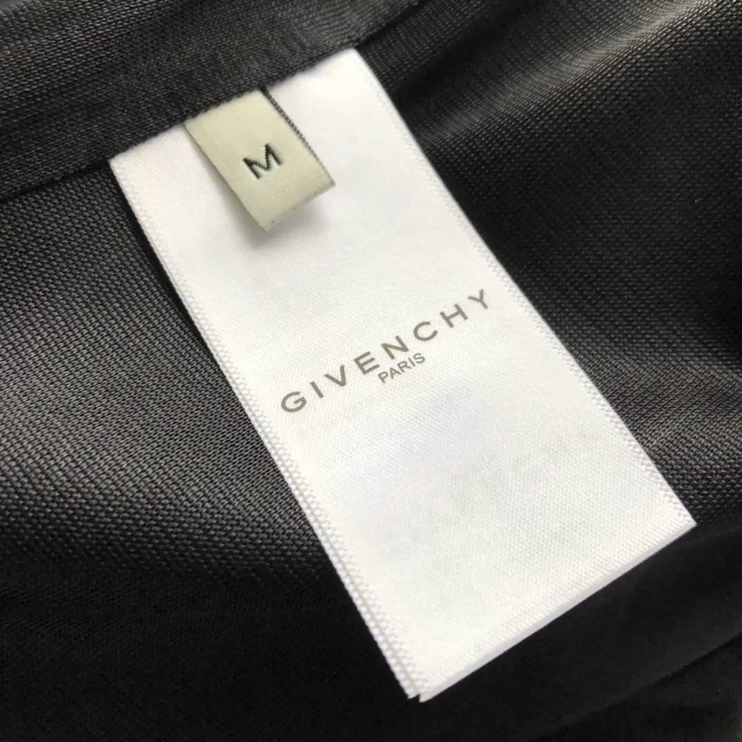 GIVENCHY 2022SS fashion shorts in blue