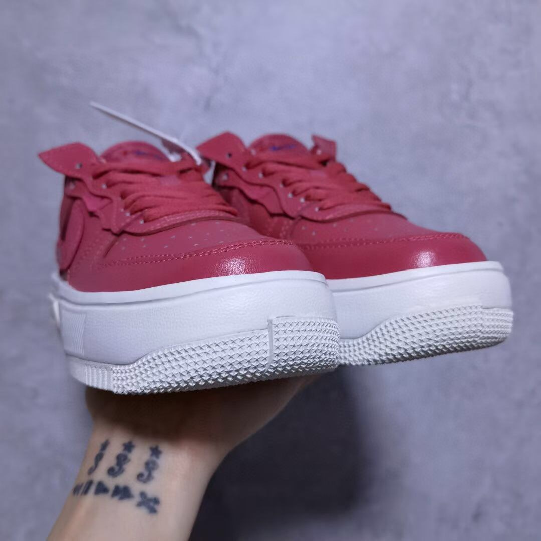 Nike Wmns Air Force 1 Fontanka