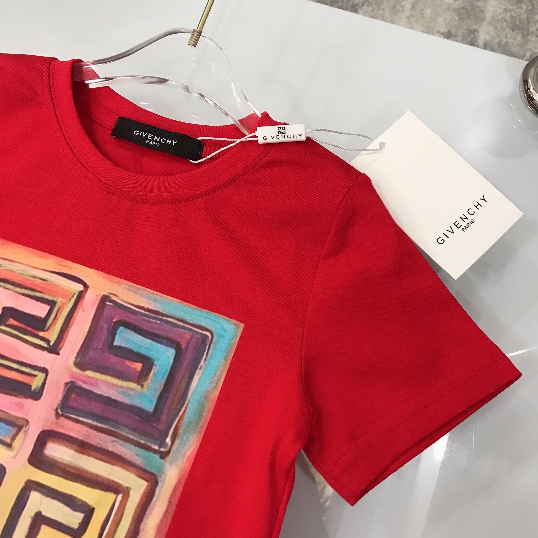 Givenchy 2022 Children T-shirt and Shorts Set