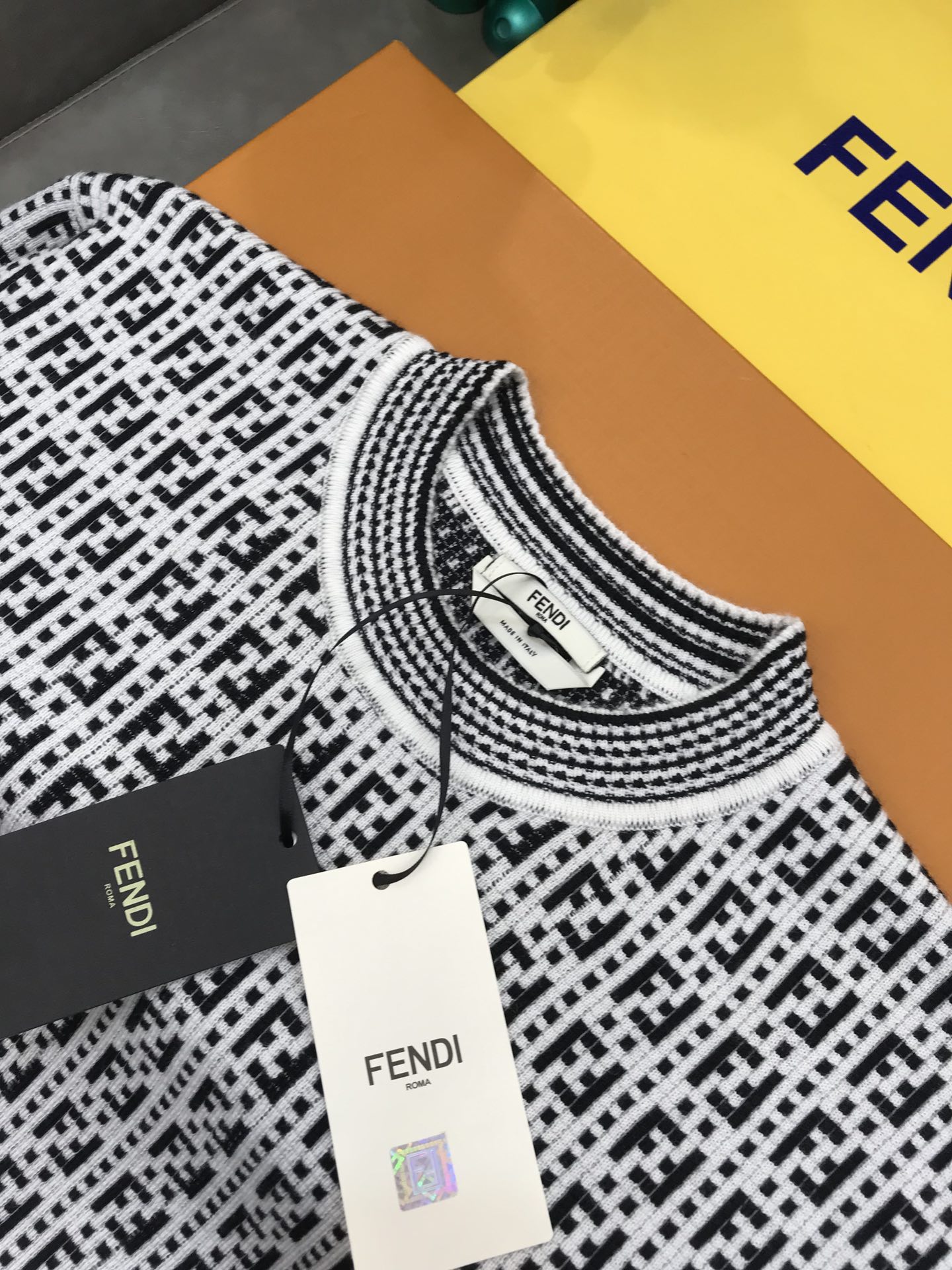 Fendi Sweatshirt Multicolor viscose in Gray