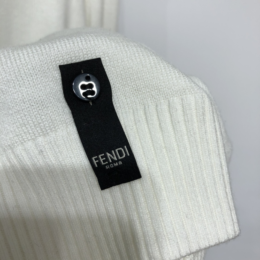 Fendi Sweatshirt Black wool in White