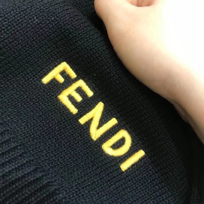 Fendi Sweatshirt Black wool in Black