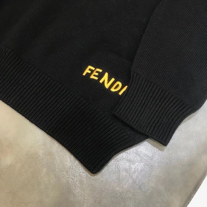 Fendi Sweatshirt Black wool in Black