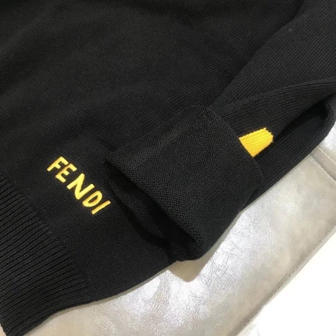 Fendi Sweatshirt Black wool in Black