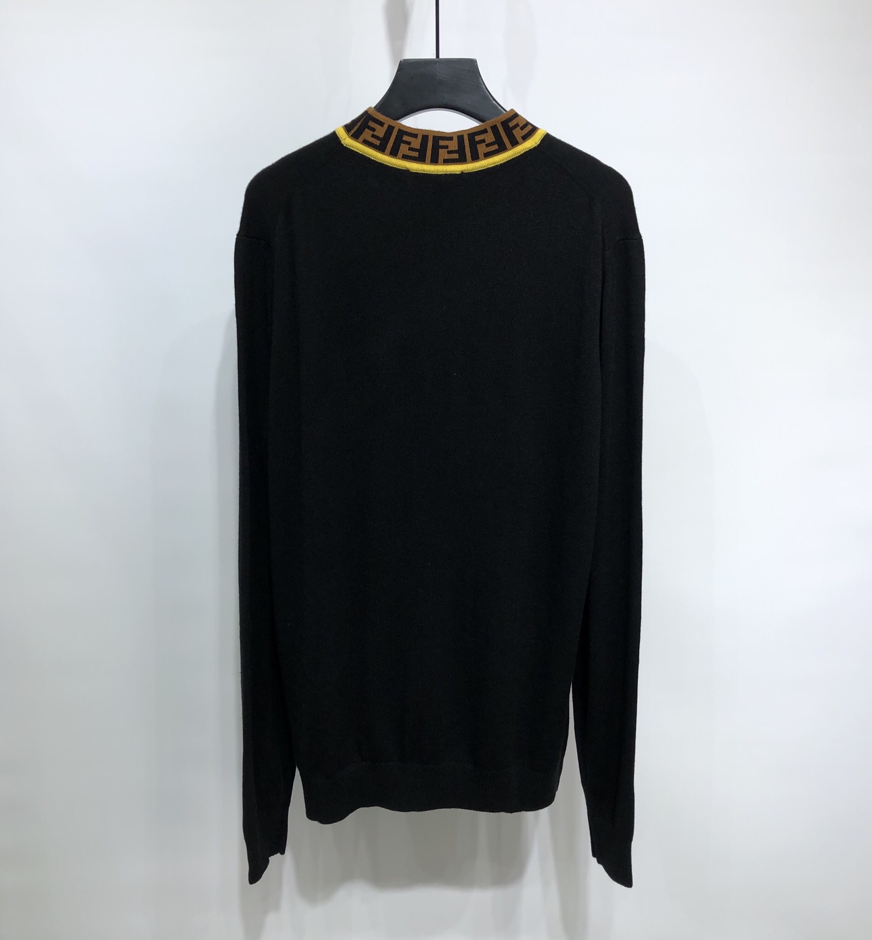 Fendi Sweatshirt Black wool in Black