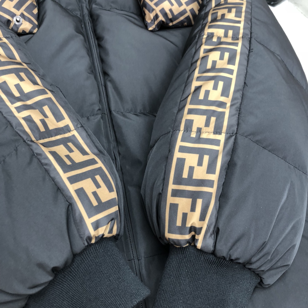 Fendi Down Jacket tech fabric in Black