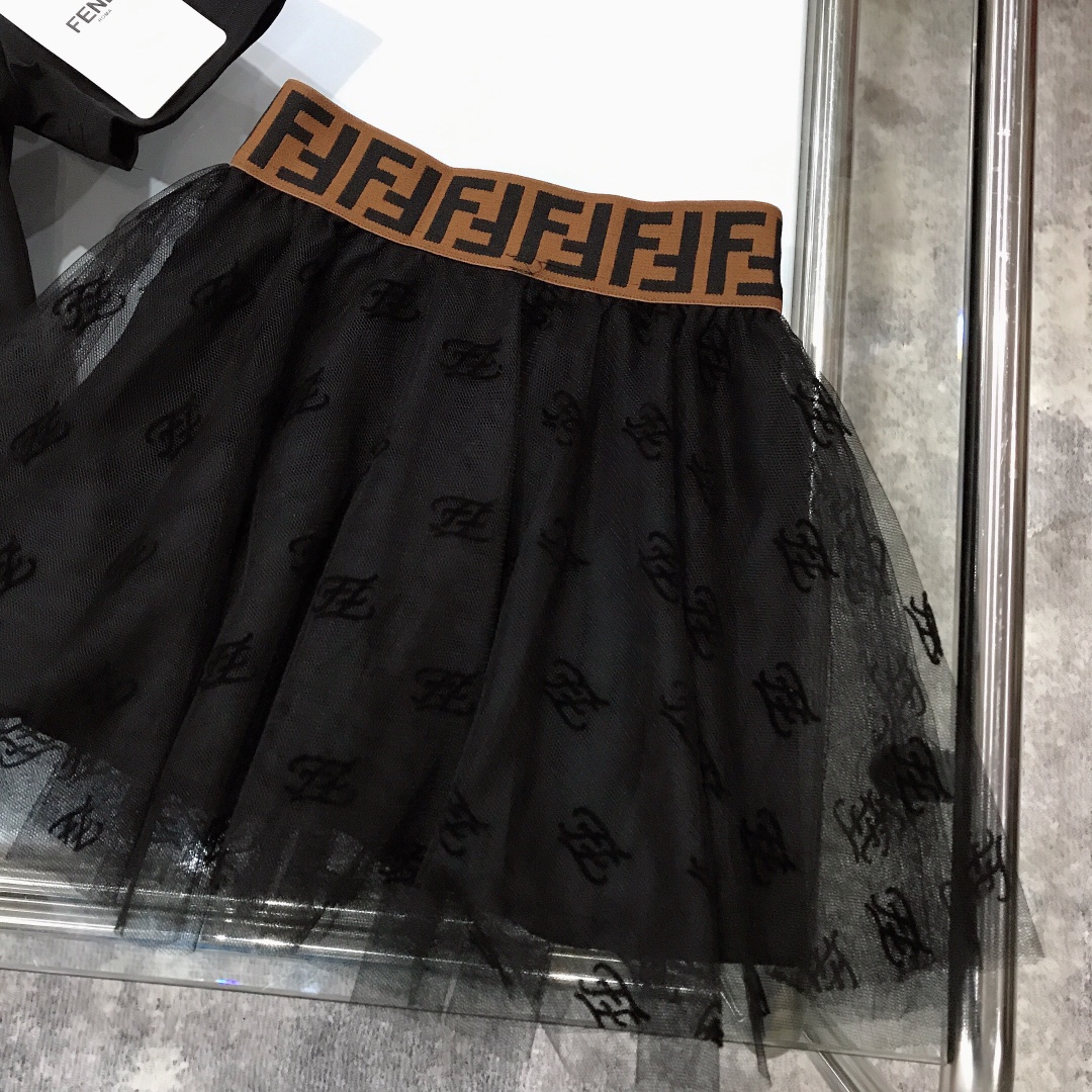 Fendi 2022 T-Shirt and Skirt Set in Black