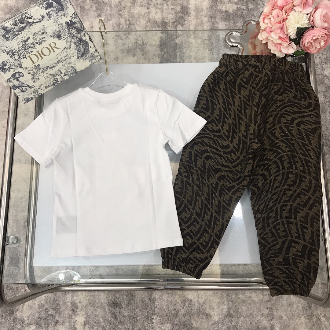 Fendi 2022 T-Shirt and Long Pants Set in White