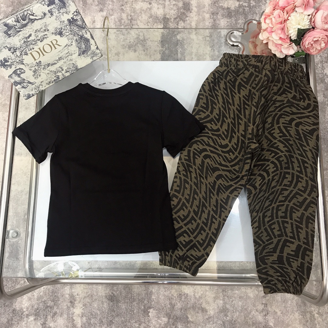 Fendi 2022 Polo Shirt and Long Pants Set in Black