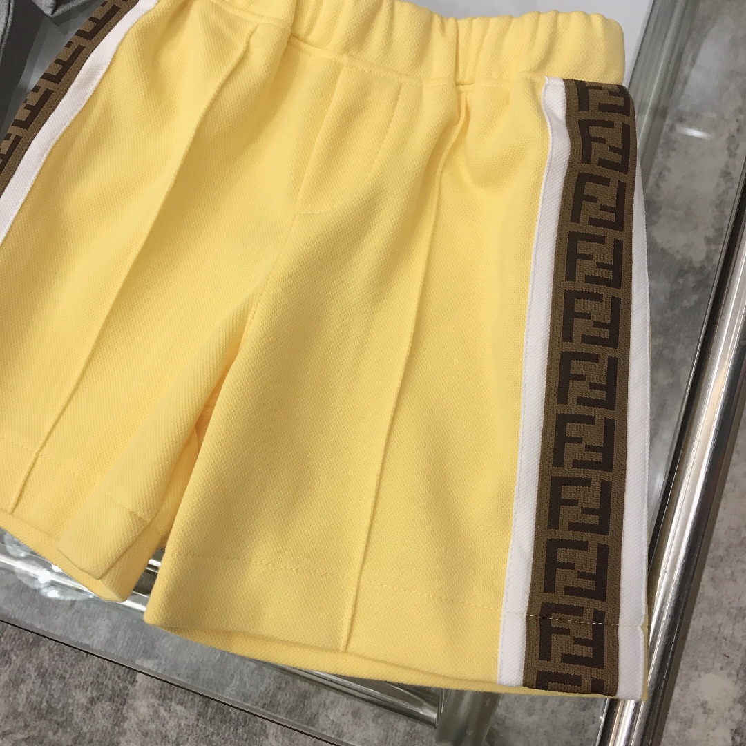 Fendi 2022 New Polo Shirt and Shorts Set