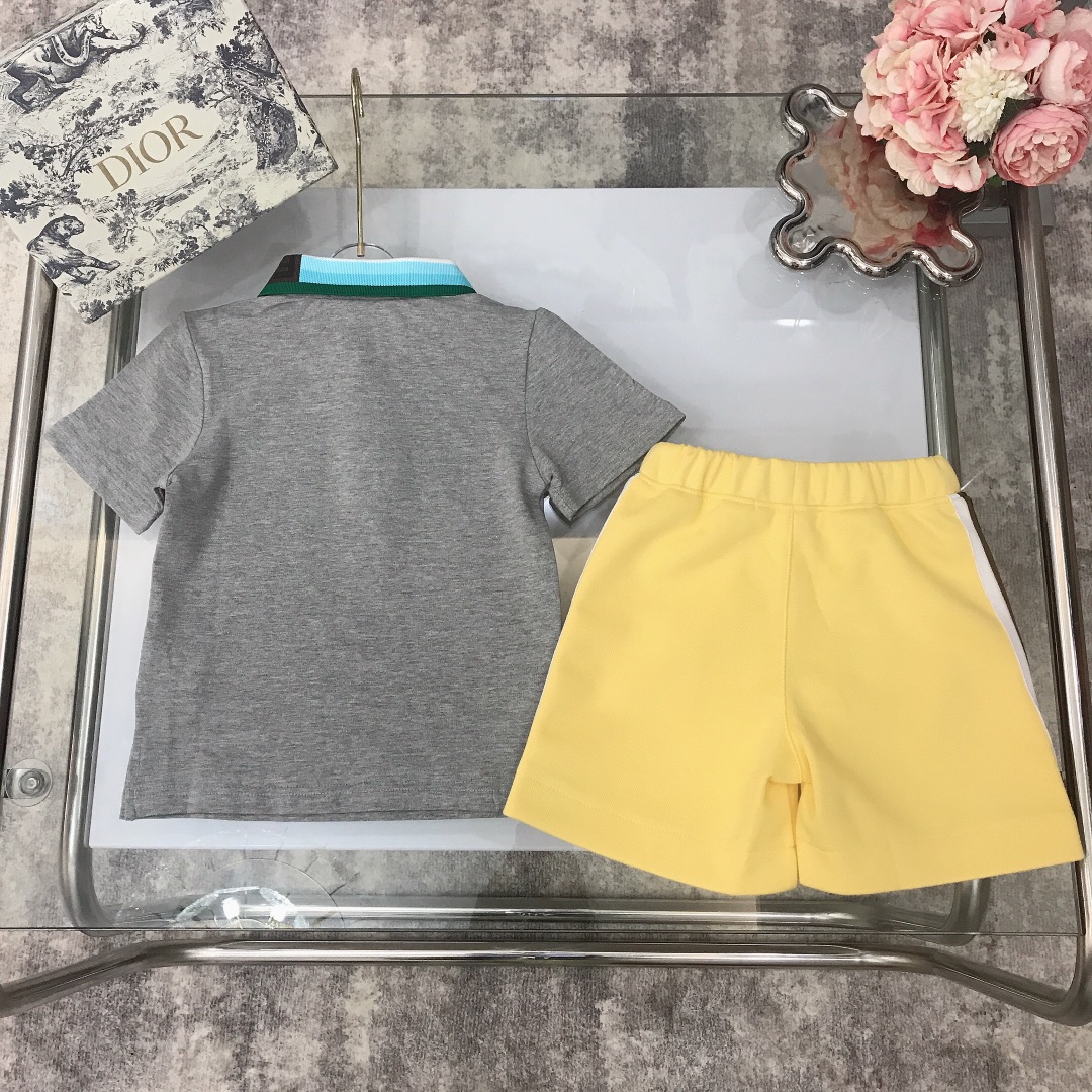 Fendi 2022 New Polo Shirt and Shorts Set