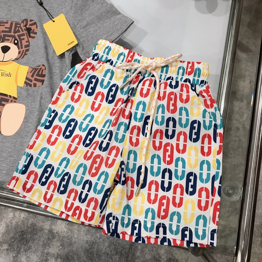 Fendi 2022 New Bear Print T-Shirt and Skirt Set
