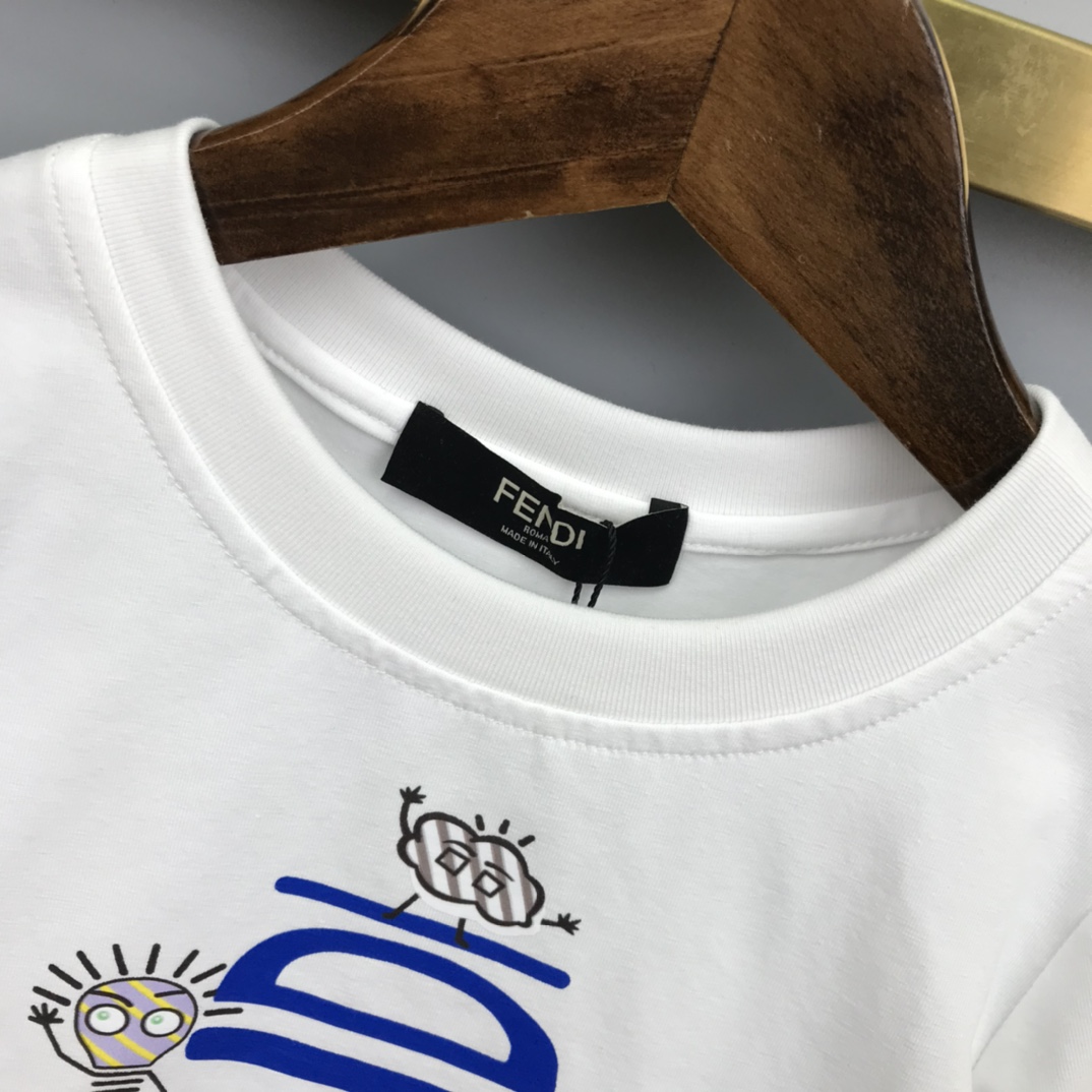 Fendi 2022 Children T-shirt and Shorts Set