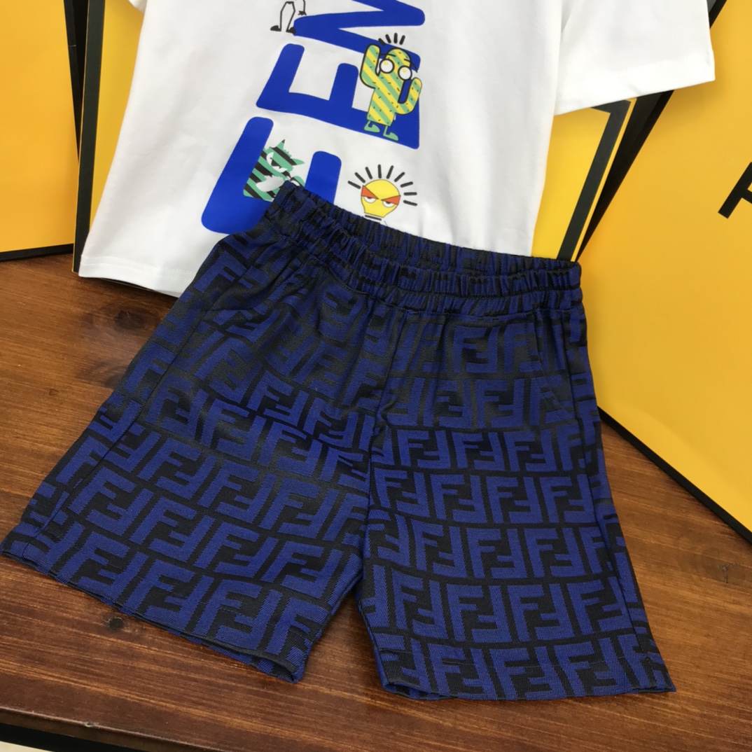 Fendi 2022 Children T-shirt and Shorts Set