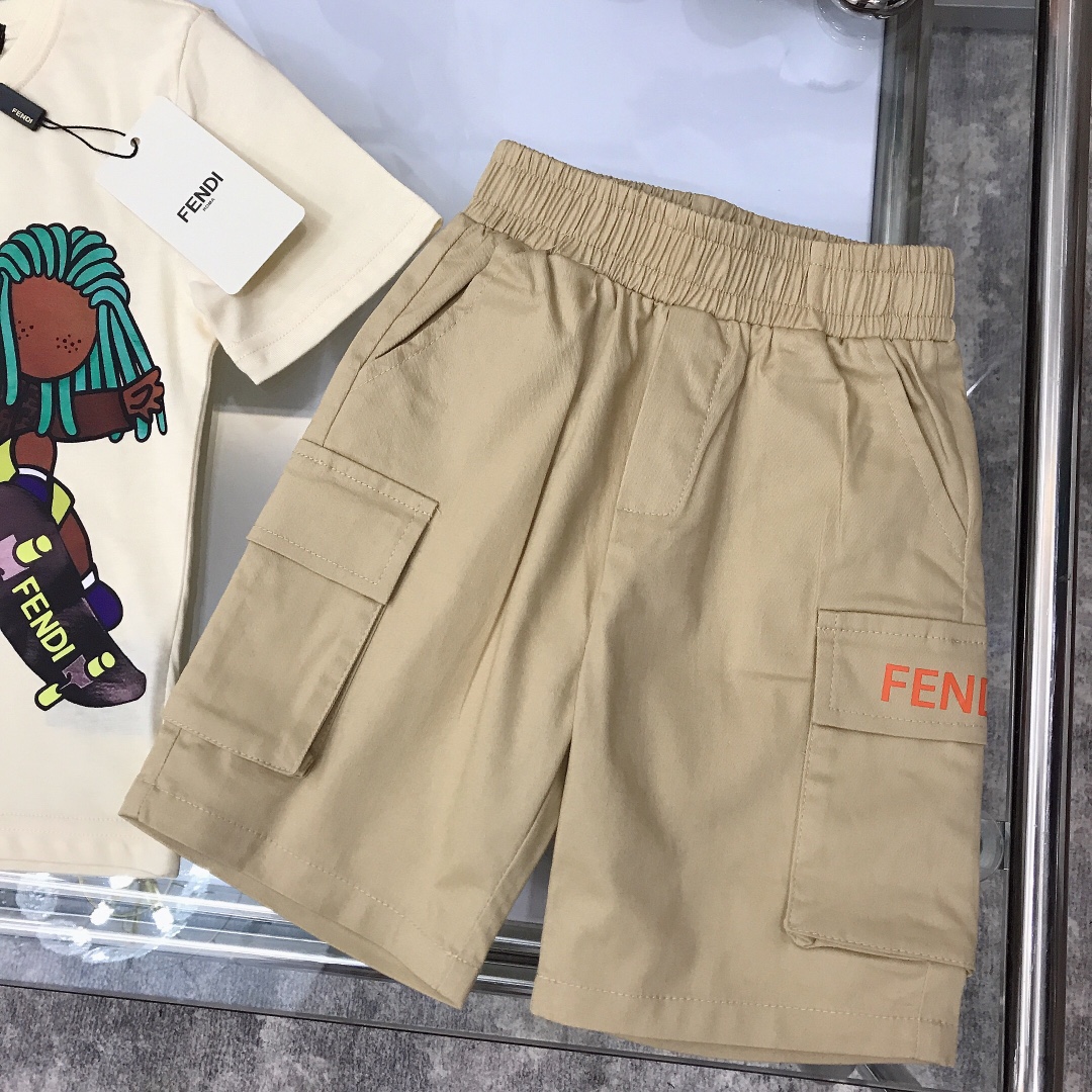 Fendi 2022 Children T-shirt and Shorts Set