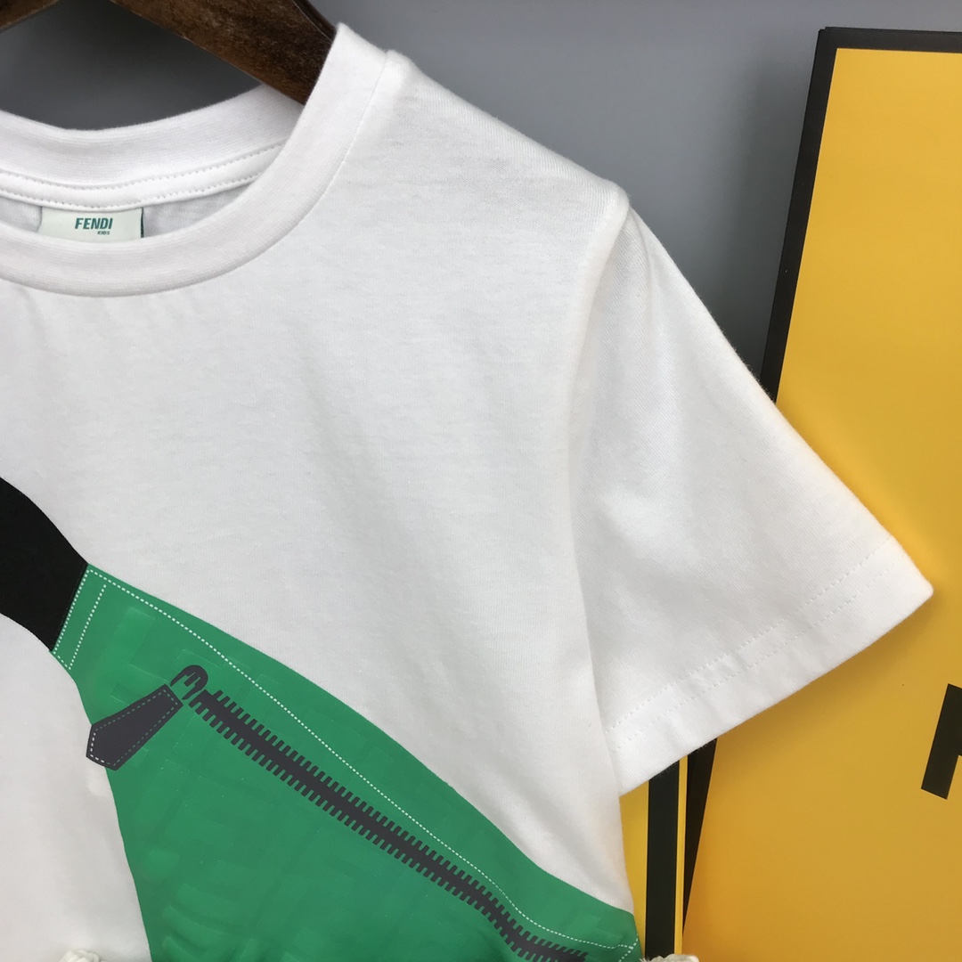 Fendi 2022 Children T-shirt and Shorts Set