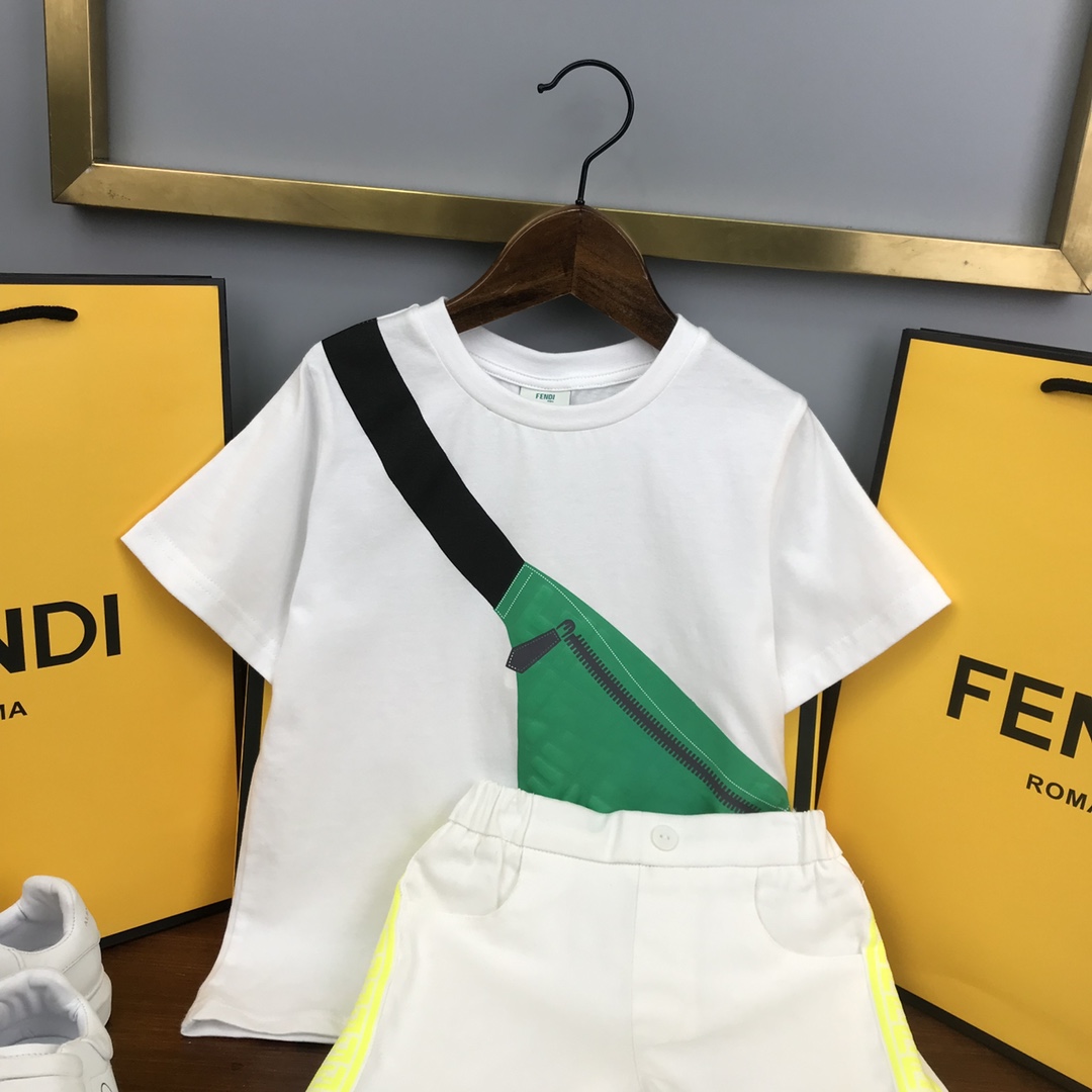 Fendi 2022 Children T-shirt and Shorts Set