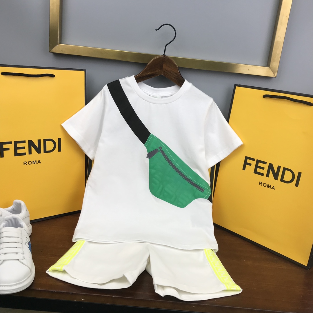 Fendi 2022 Children T-shirt and Shorts Set