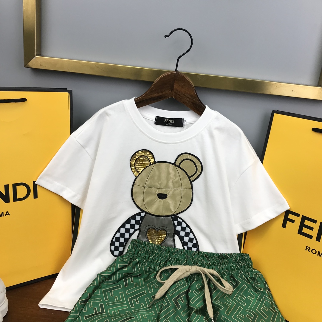 Fendi 2022 Bear Print Children T-shirt and Shorts Set