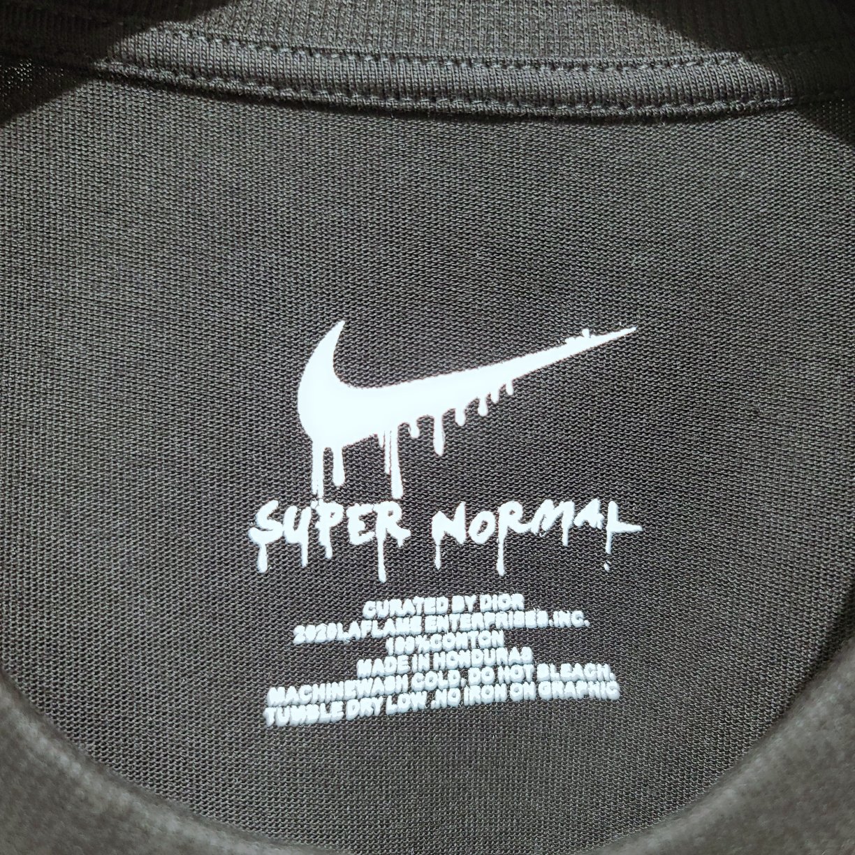 Dior x Nike hot sale T-shirt