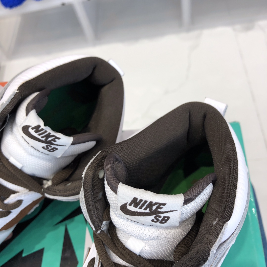 Nike Sneaker Dunk SB High Cali in White