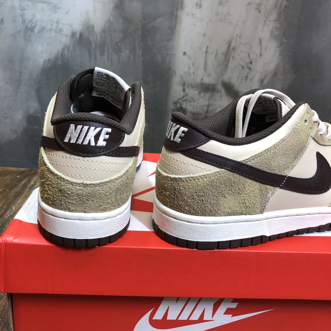 Nike Sneaker dunk low SB in Cream