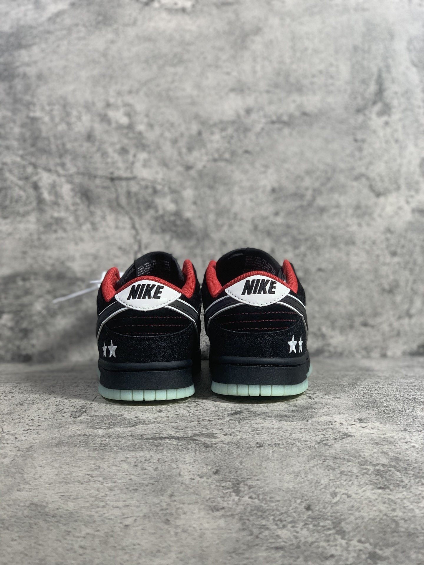 Nike Sneaker Dunk Low in Black