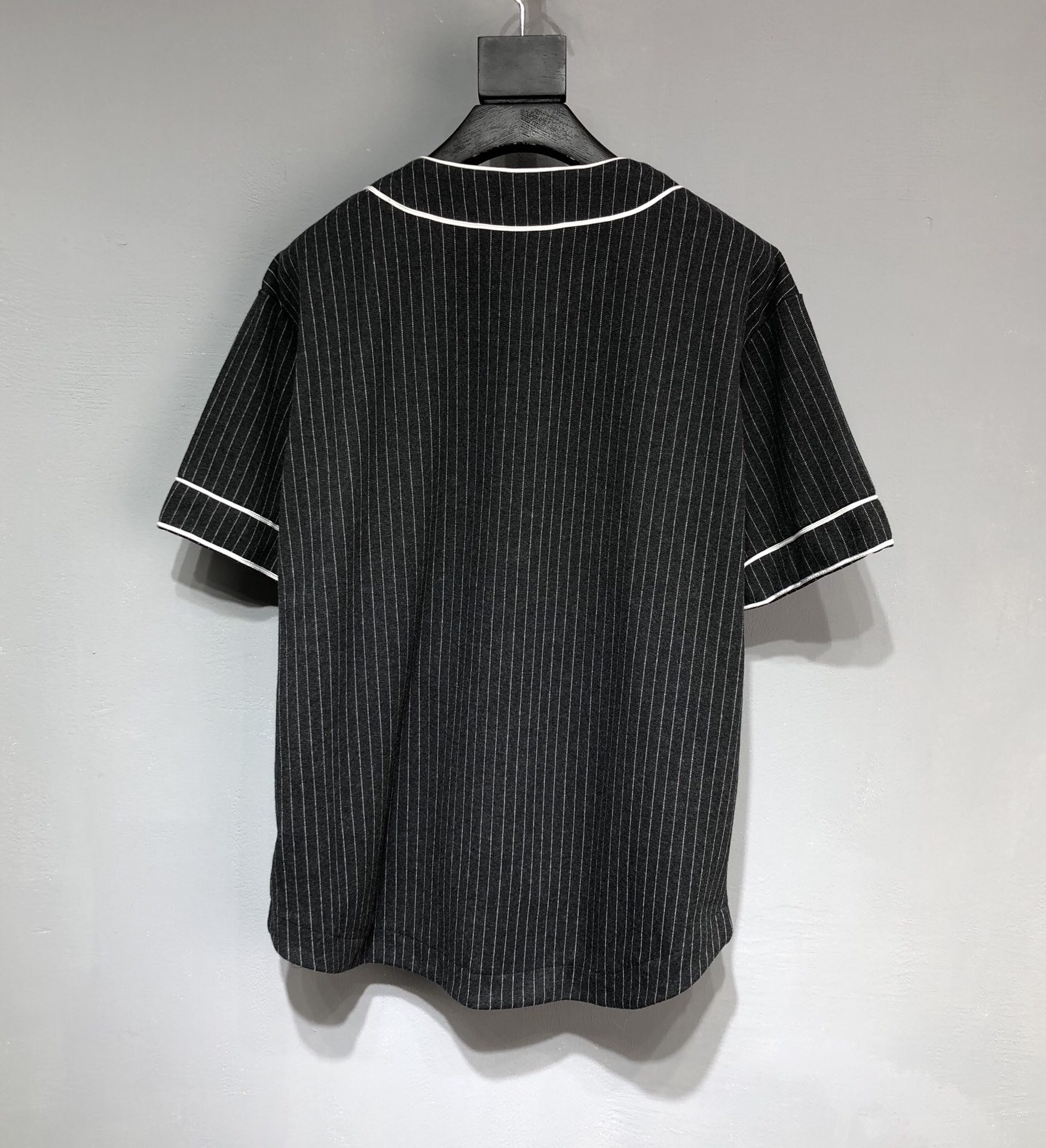 DIOR 2022SS Baseball knitting button T-shirt