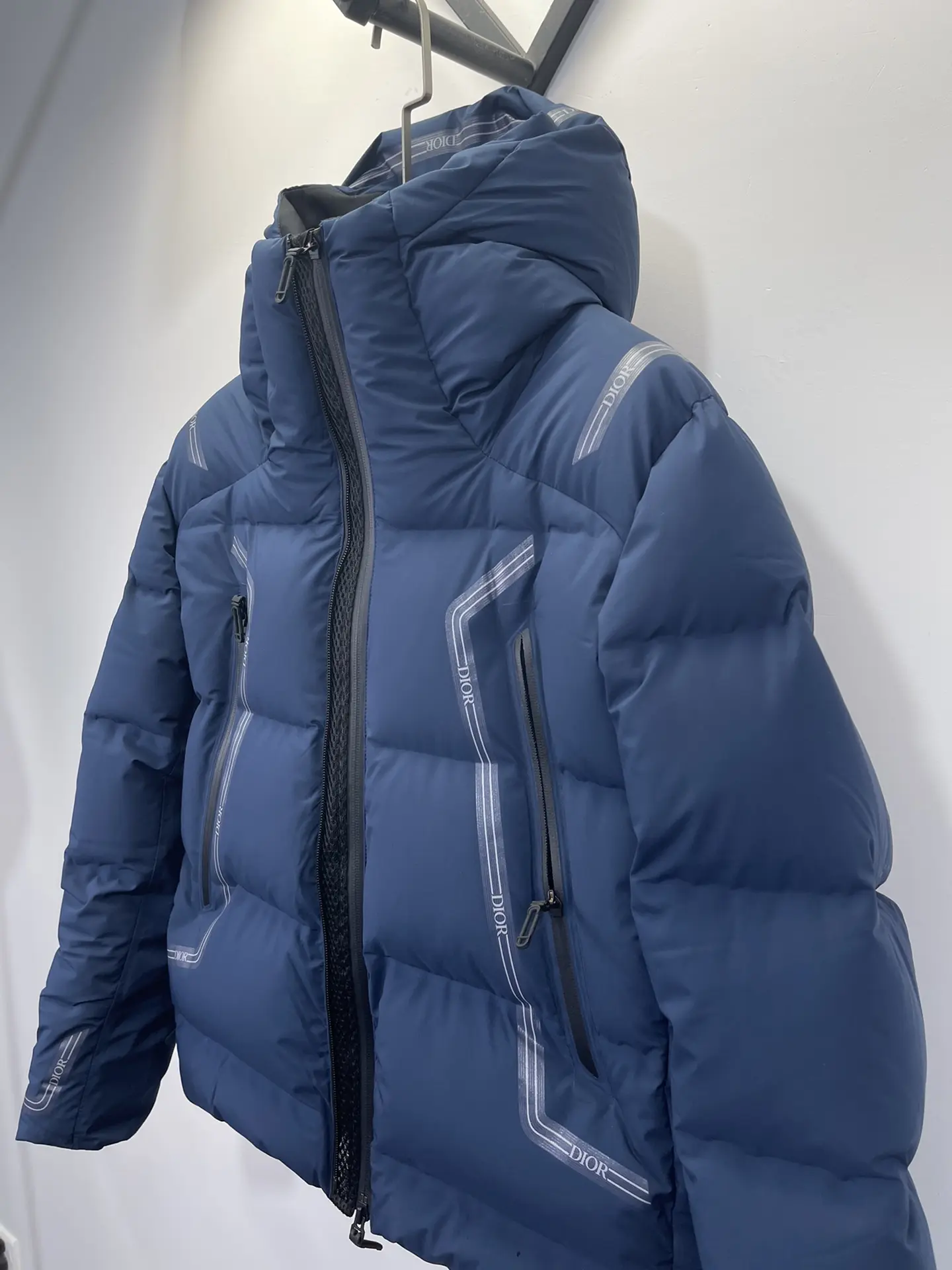 Dior 2022 new  down jacket in blue