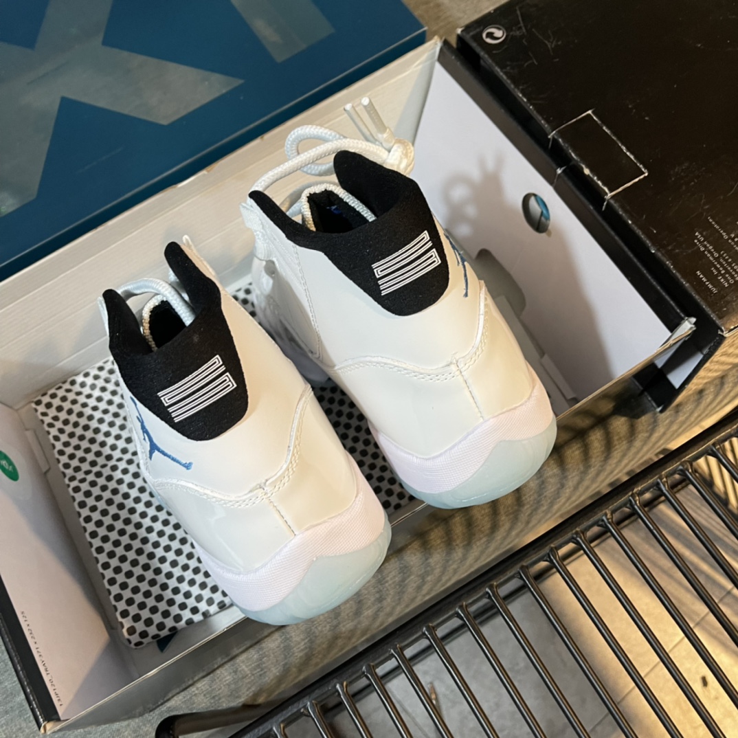 Nike Sneaker Air Jordan11 Retro 