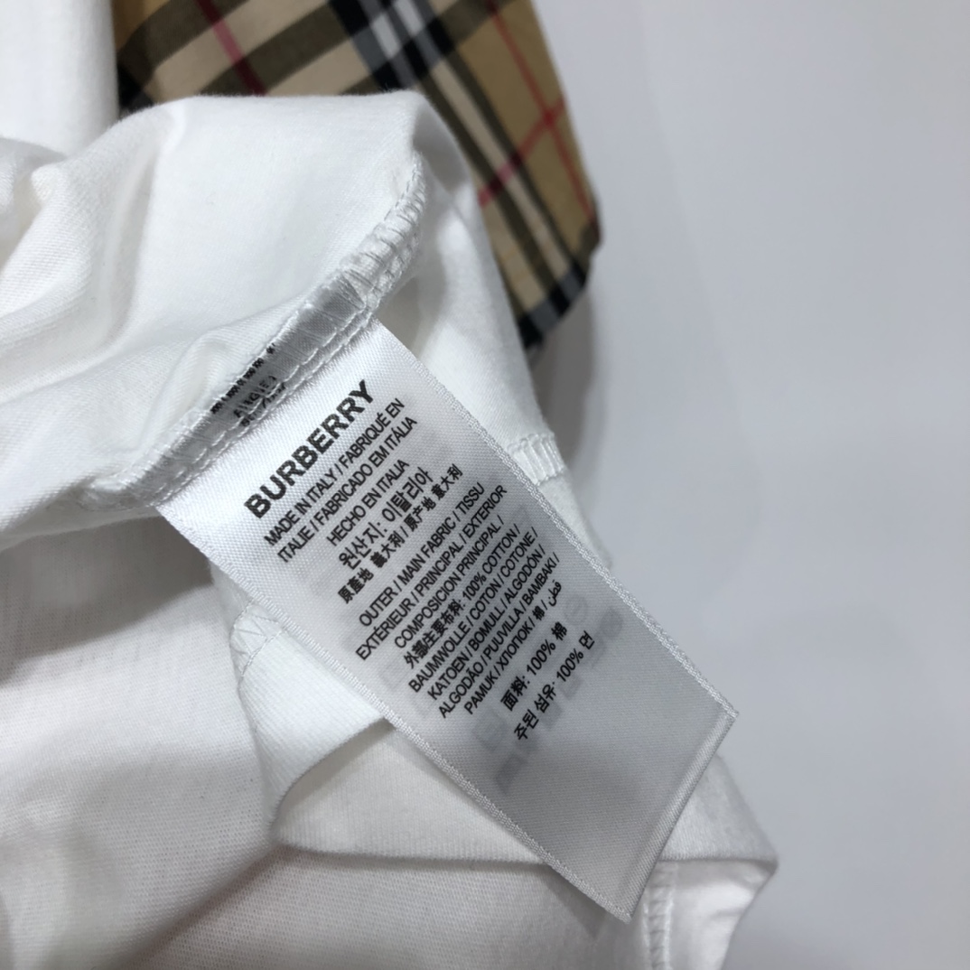 Burberry T-shirt Location Print Cotton Oversized