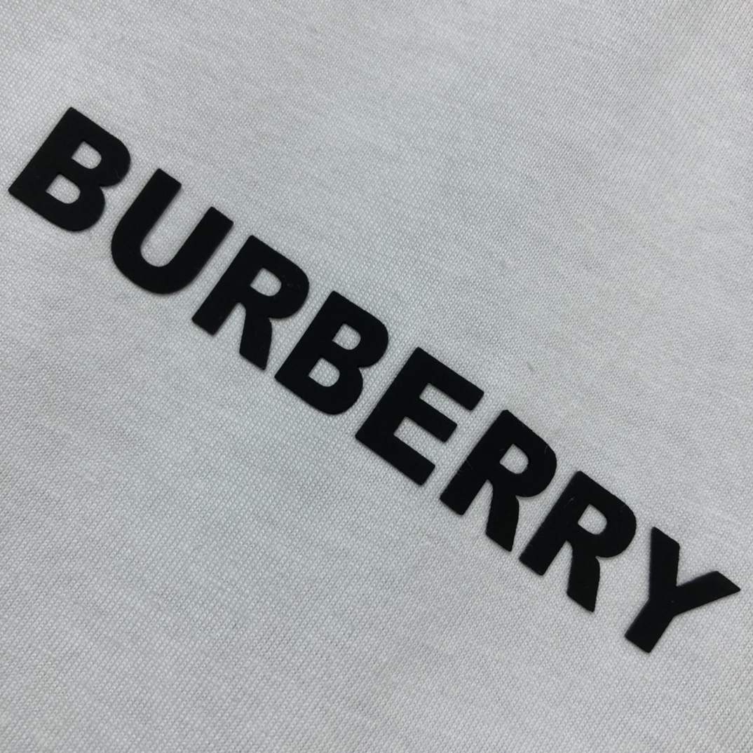 Burberry T-shirt Location Print Cotton Oversized