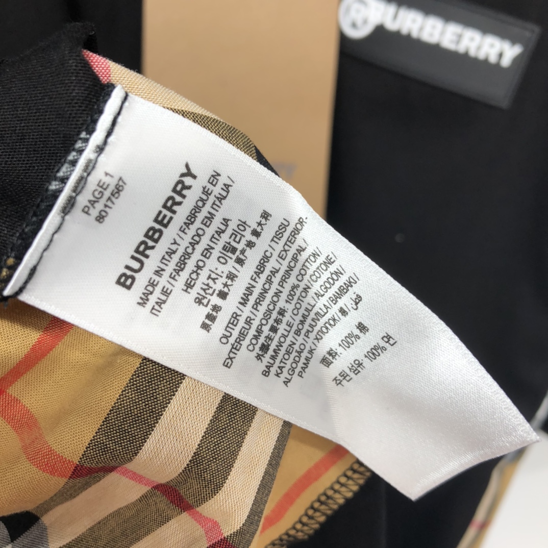 Burberry T-shirt Location Print Cotton Oversized