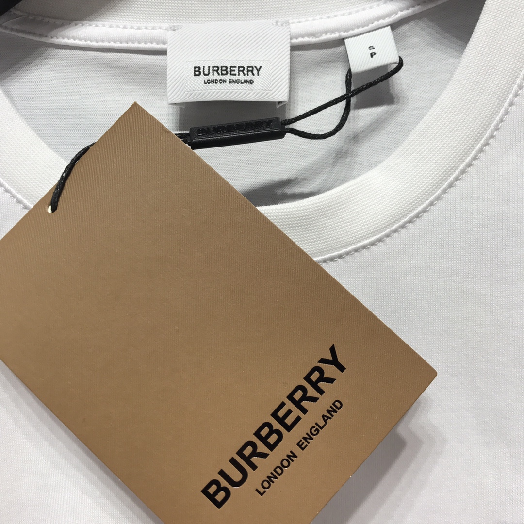 Burberry T-shirt Location Print Cotton Oversized