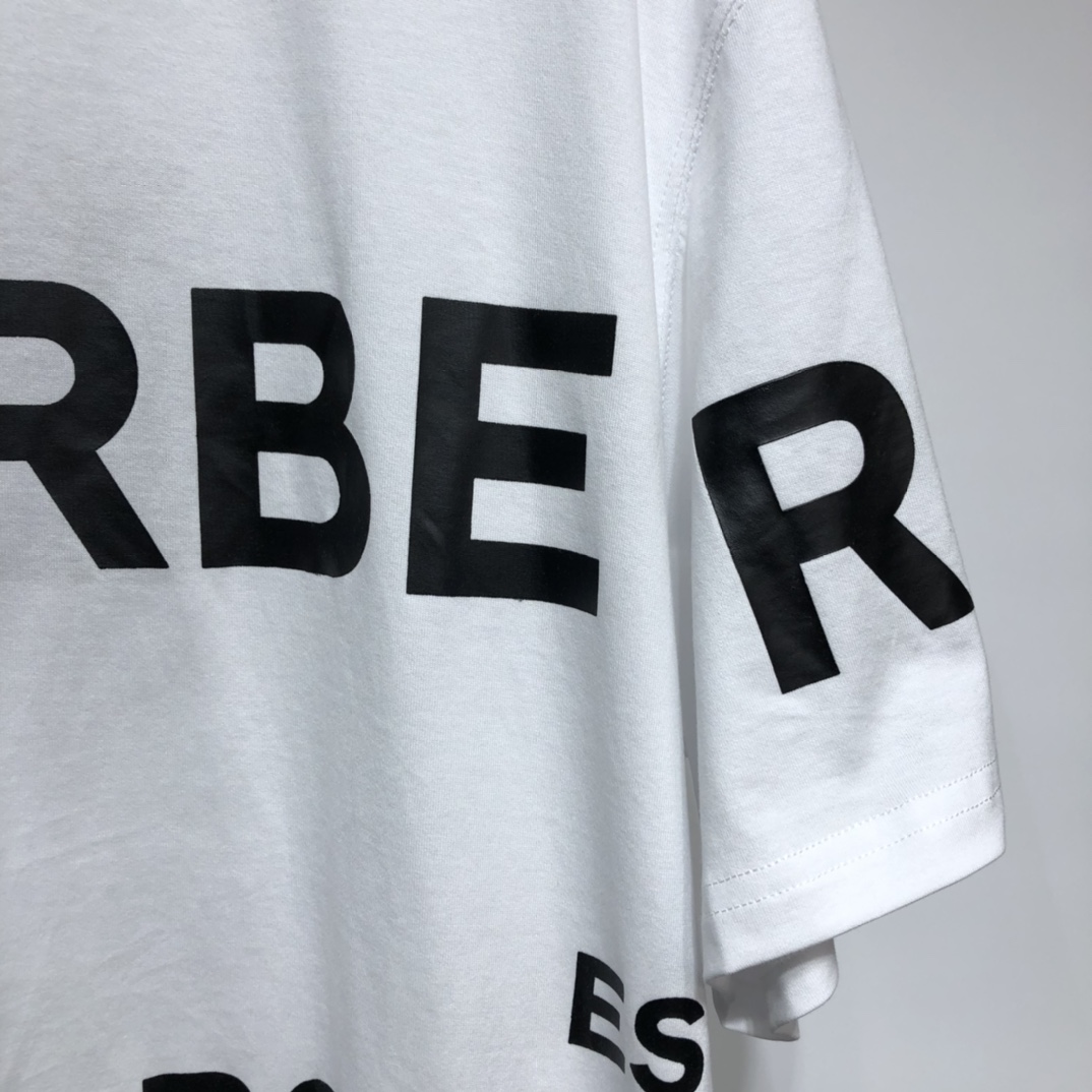 Burberry T-shirt Location Print Cotton Oversized