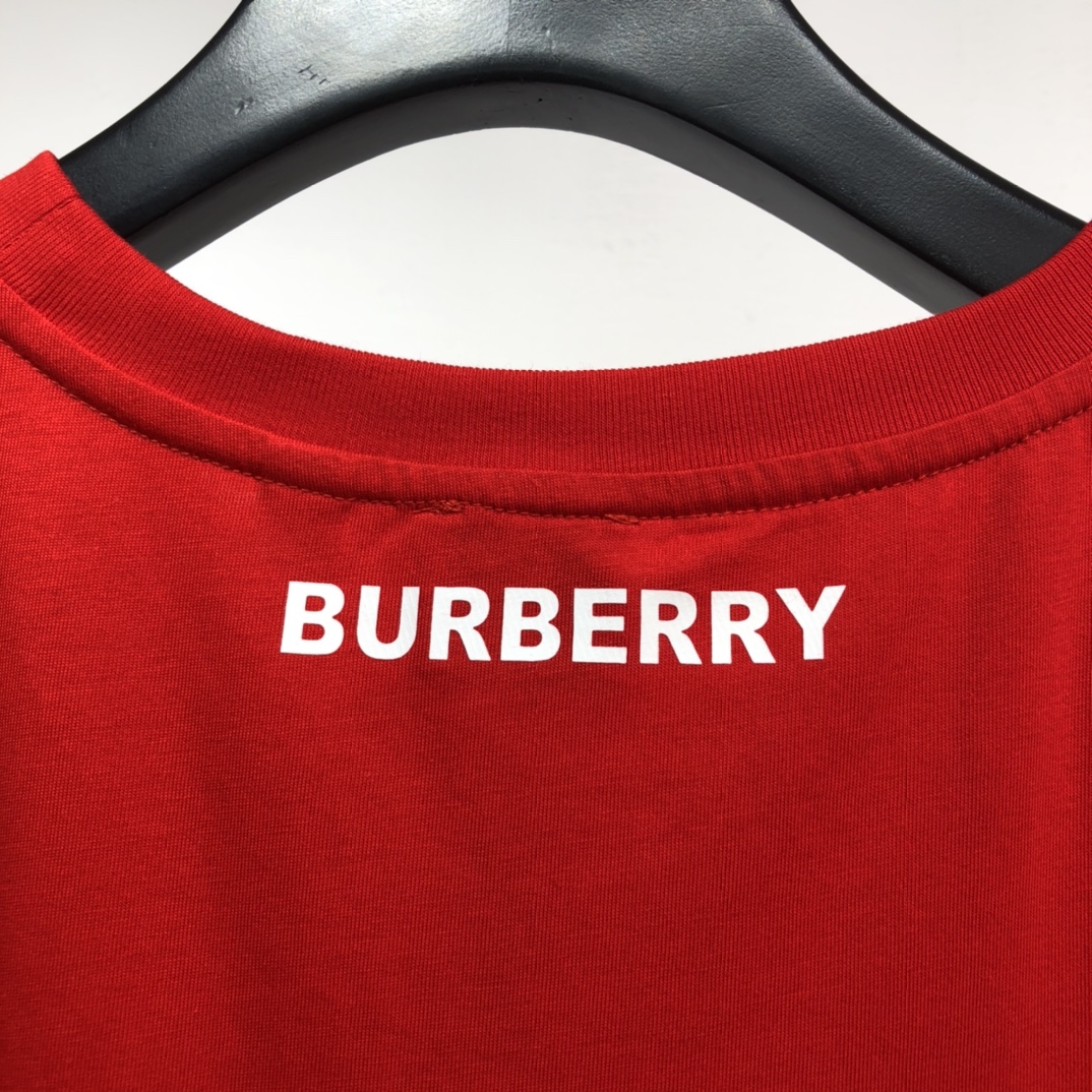 Burberry T-shirt Location Print Cotton Oversized