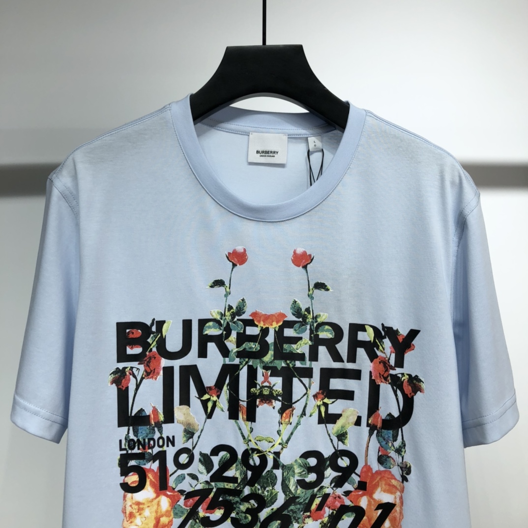 Burberry T-shirt Location Print Cotton Oversized