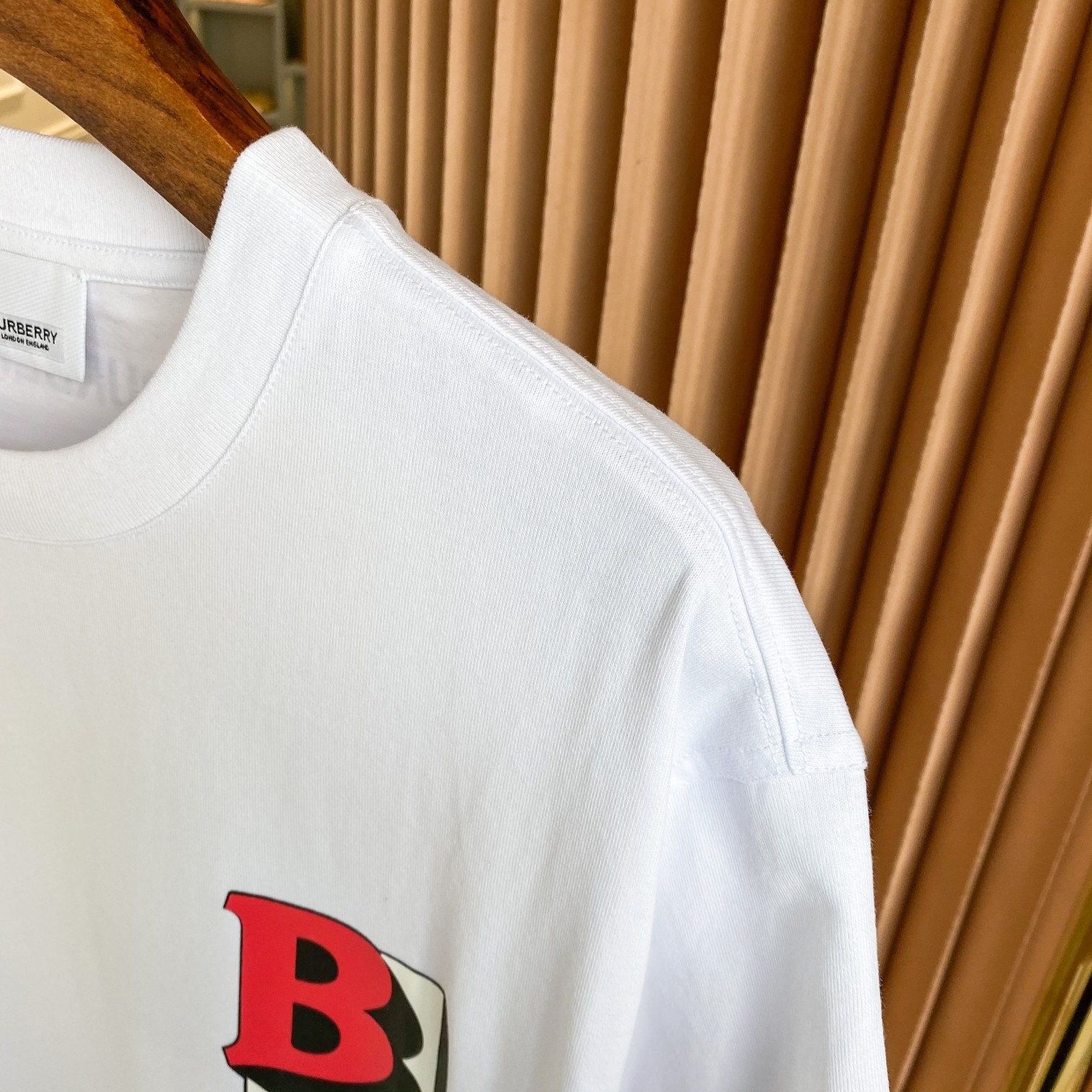 Burberry T-shirt in White