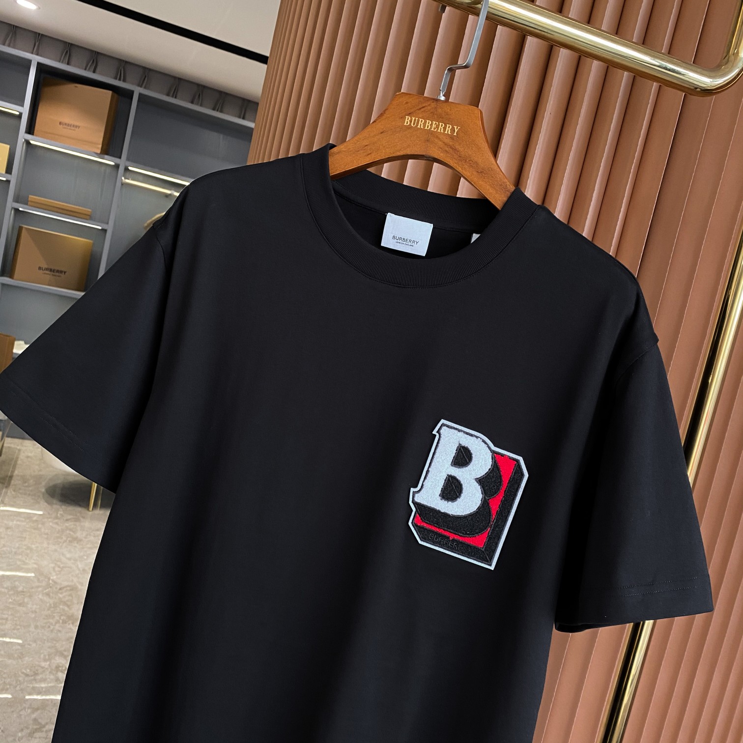 Burberry T-shirt in Black