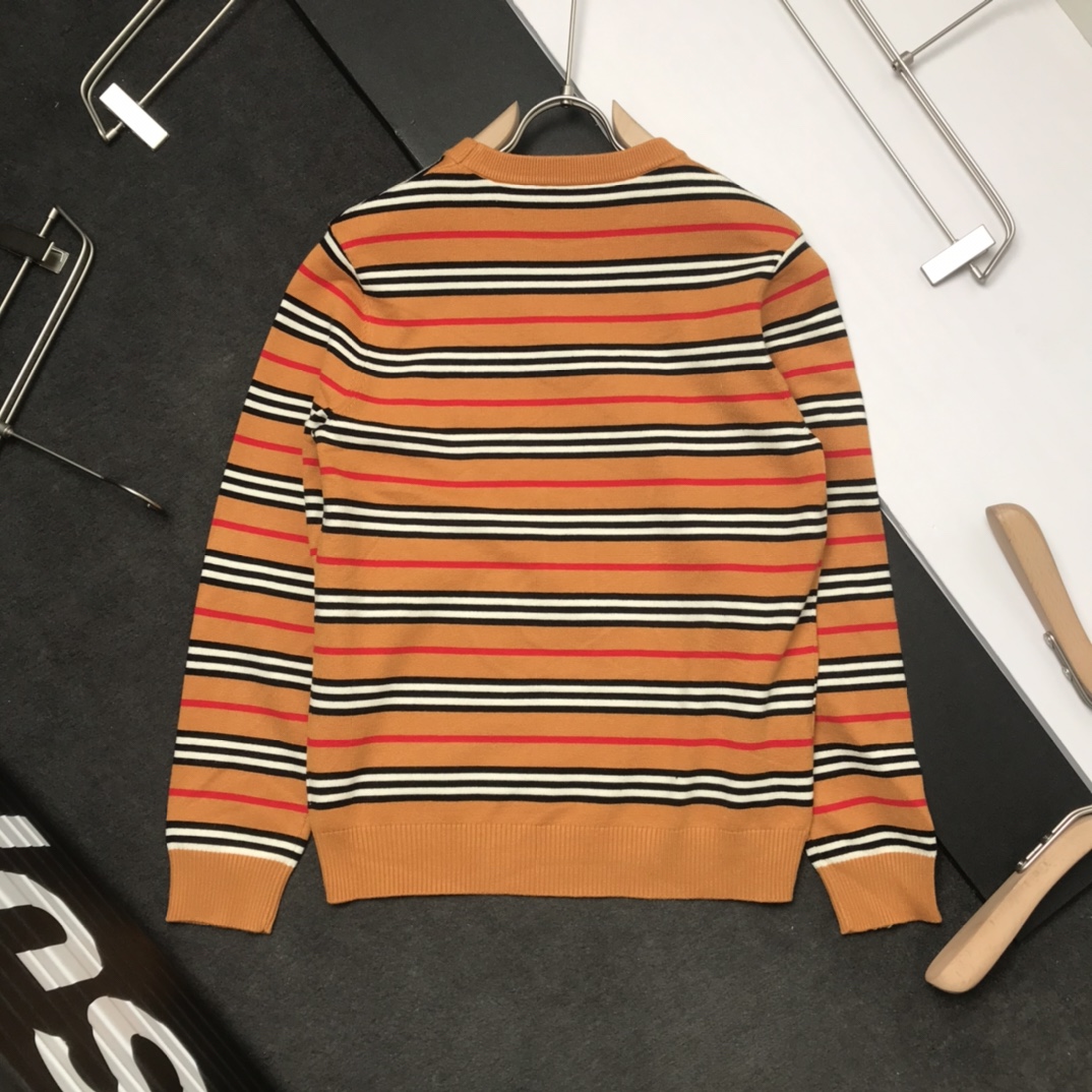 Burberry Sweatshirt Cotton in Orange